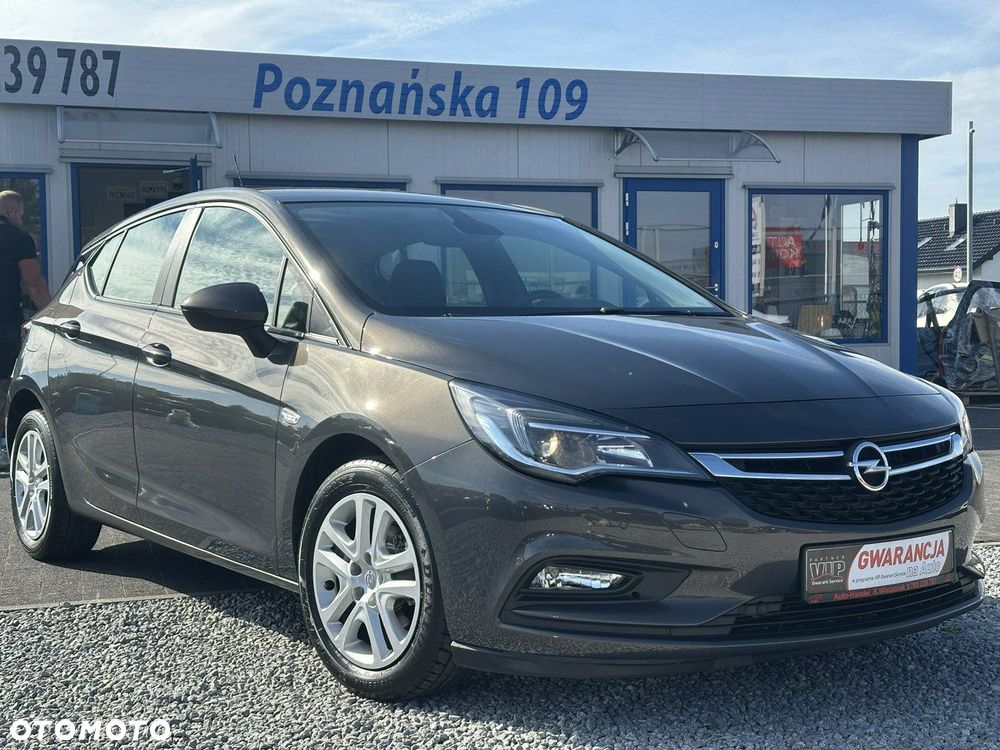 Opel Astra - 2
