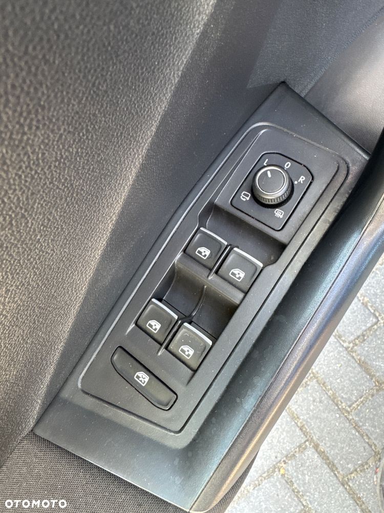 Volkswagen T-Roc 2.0 TDI SCR DSG Sport - 15