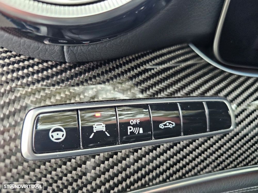 Mercedes-Benz AMG GT 43 4Matic+ - 13