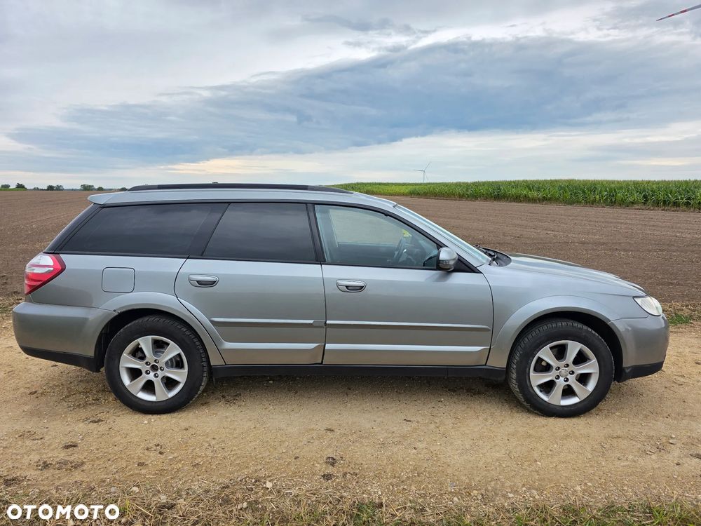 Subaru Outback - 6