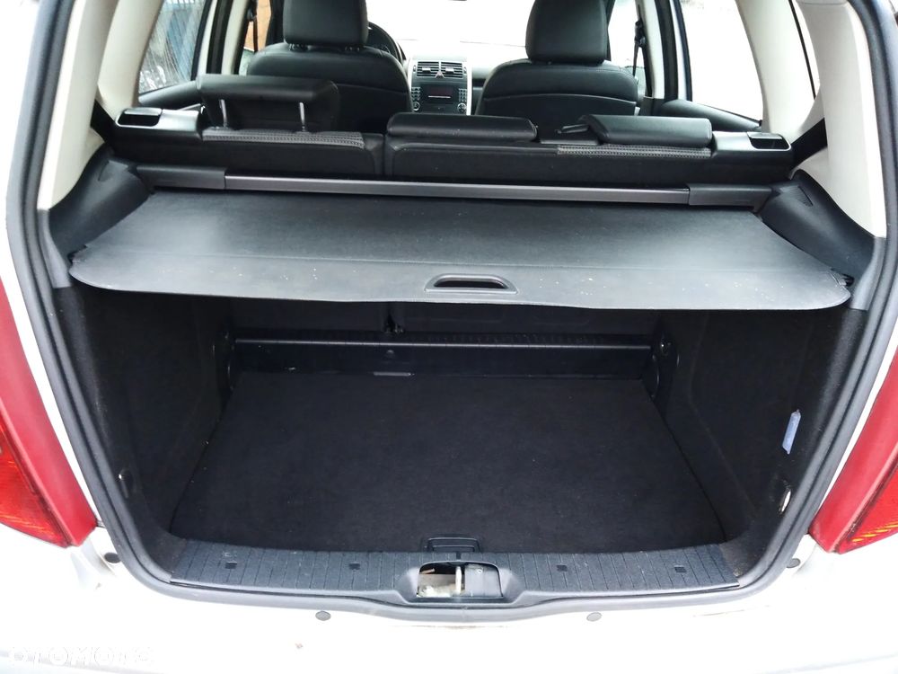 Mercedes-Benz Klasa A 170 Avantgarde - 10