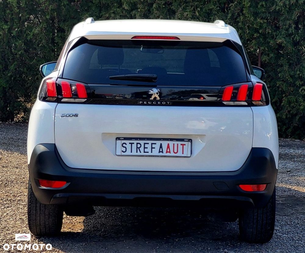Peugeot 5008 - 19