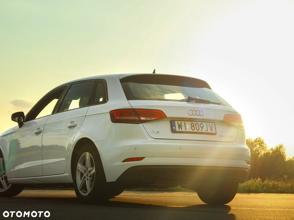 Audi A3 Sportback 35 TFSI S tronic - 25