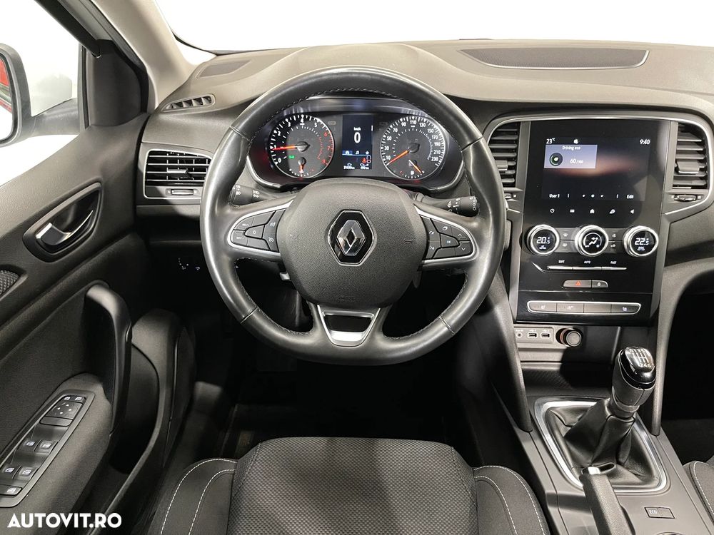 Renault Megane TCe 140 GPF Equilibre - 7