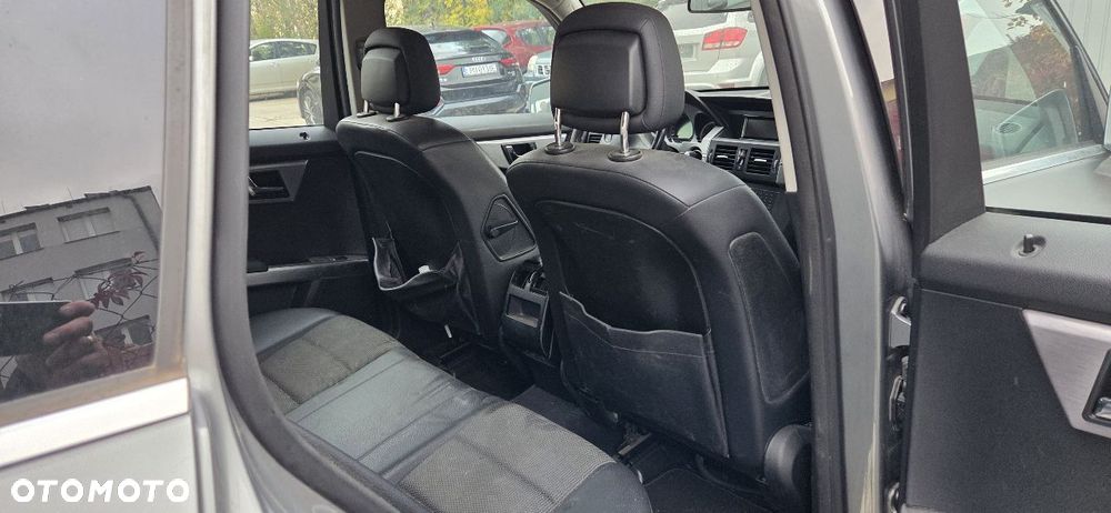 Mercedes-Benz GLK - 15