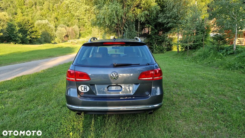Volkswagen Passat 2.0 TDI 4Mot Highline DSG - 13