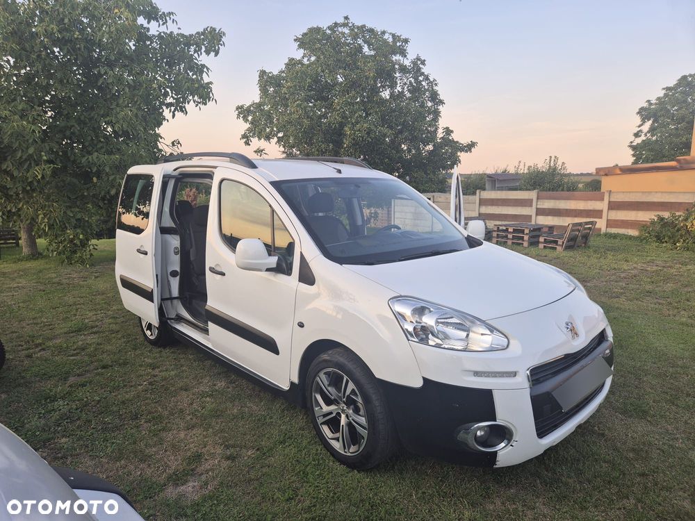 Peugeot Partner 1.6 HDi Outdoor 7os - 9