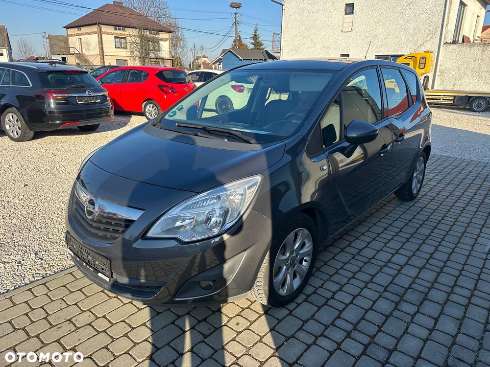 Opel Meriva 1.4 T Essentia S&S - 2