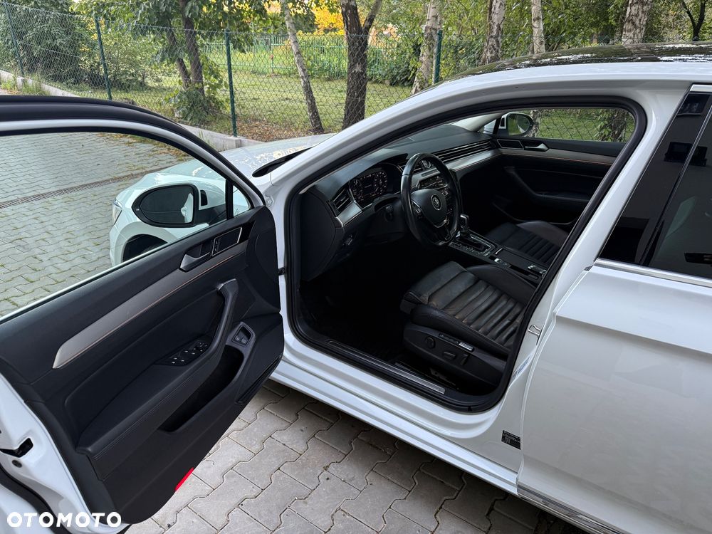 Volkswagen Passat Variant 1.4 TSI Plug-In-Hybrid DSG GTE - 8