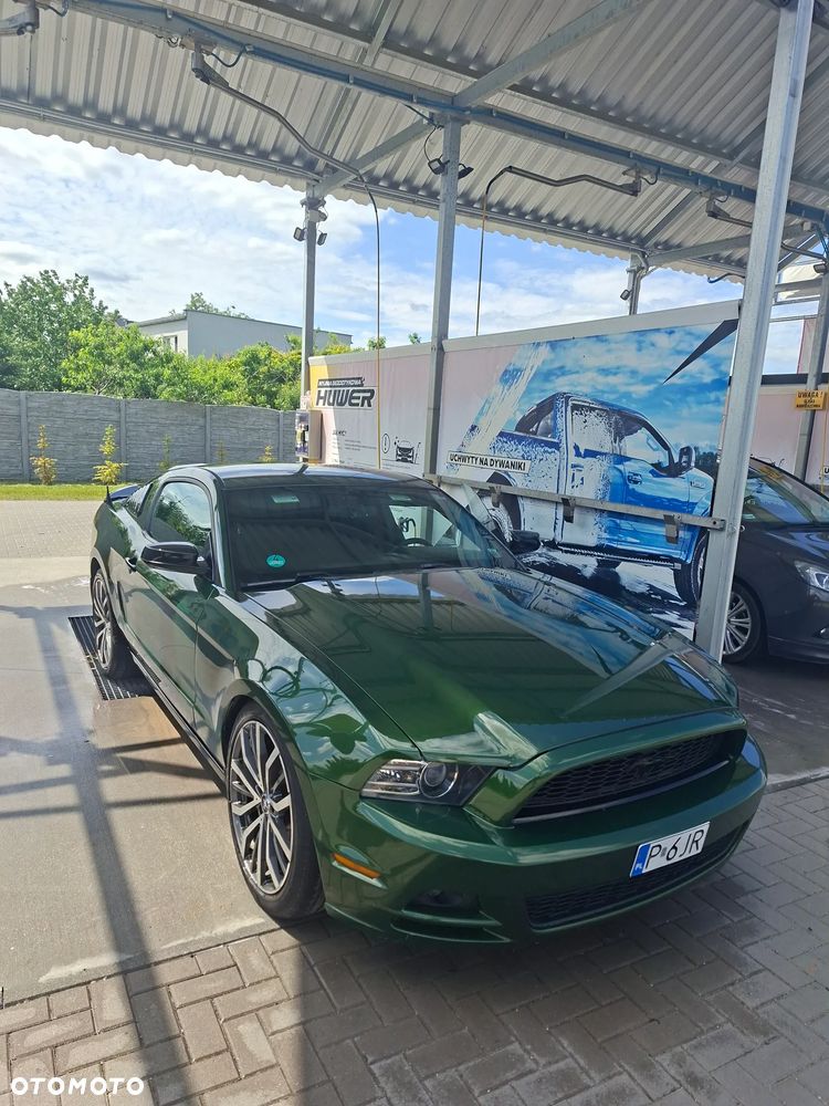 Ford Mustang 3.7 V6 - 1