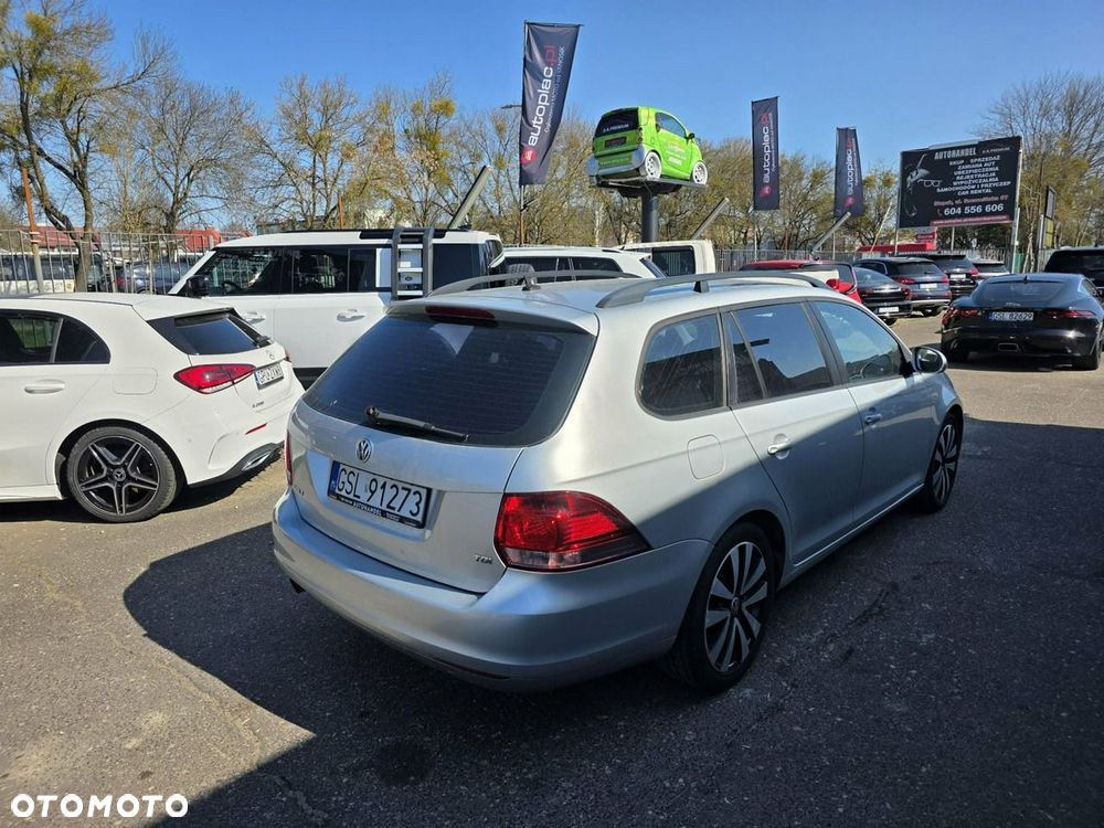 Volkswagen Golf 1.6 TDI DPF Comfortline - 5