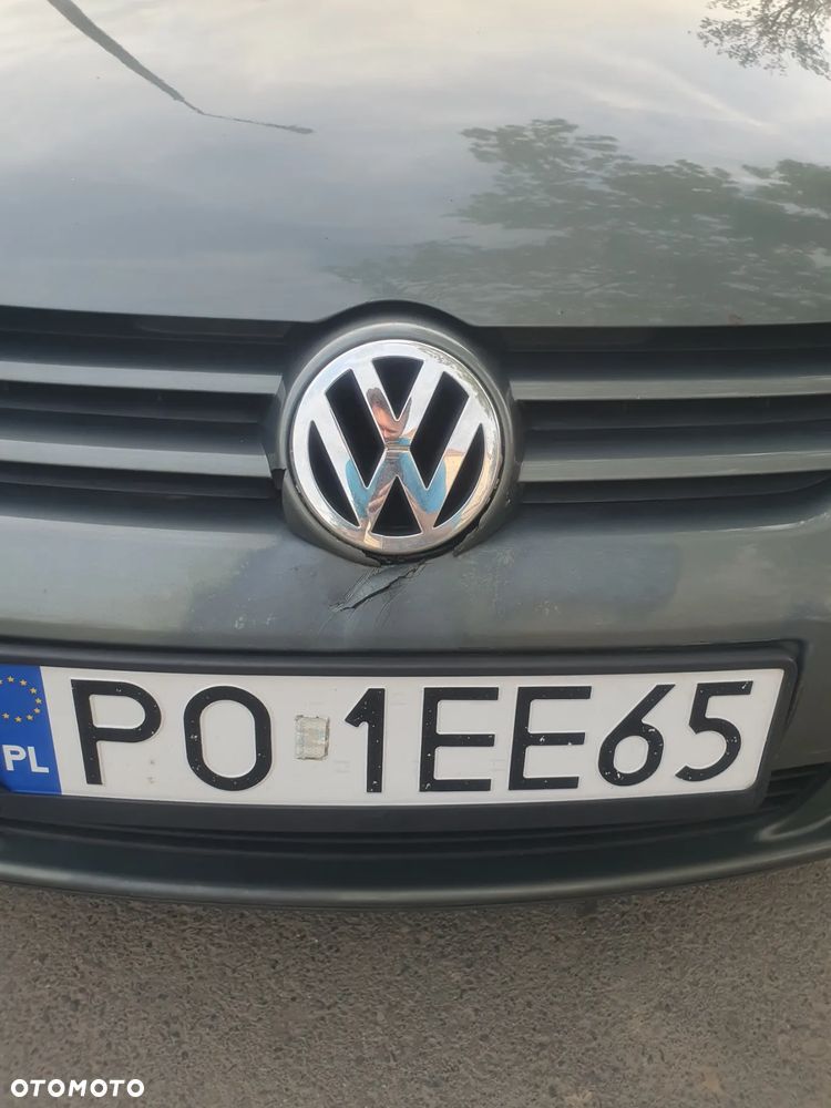 Volkswagen Golf 1.6 FSI Trendline - 6