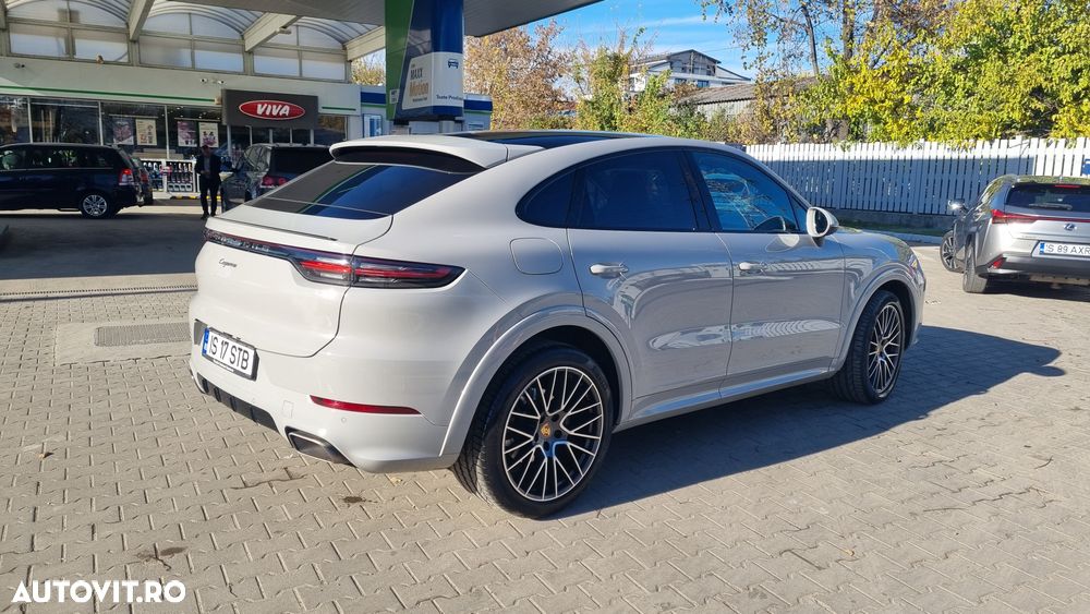 Porsche Cayenne Coupe Standard - 1