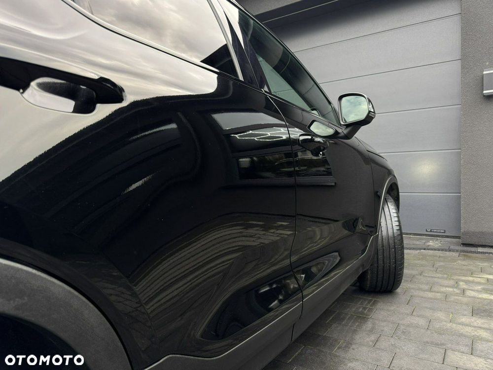 Volvo XC 40 D3 SCR R-Design - 32