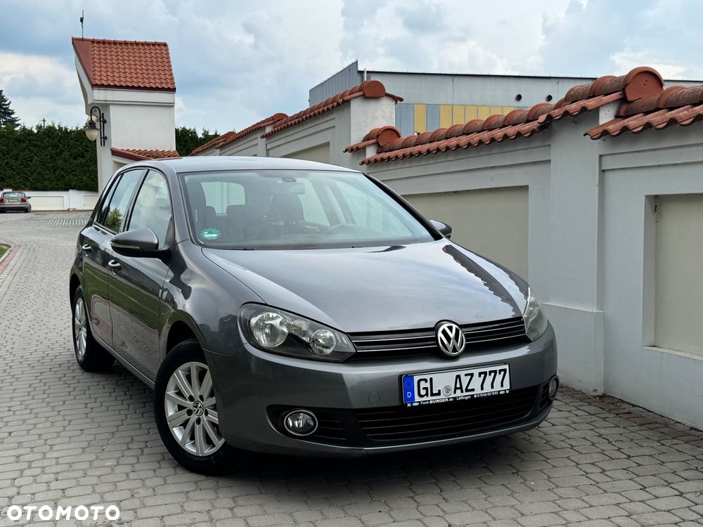 Volkswagen Golf - 4