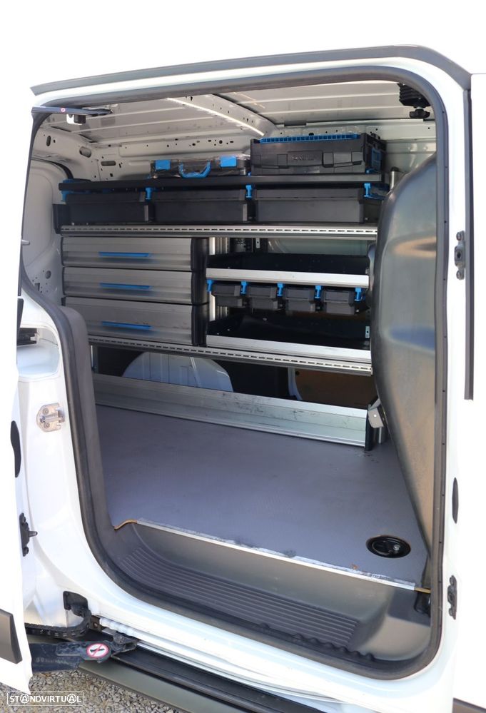 Ford Transit Connect L2 3 Lugares C/Iva Incluído - 4