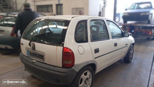 Para Peças Opel Corsa B (S93) - 1