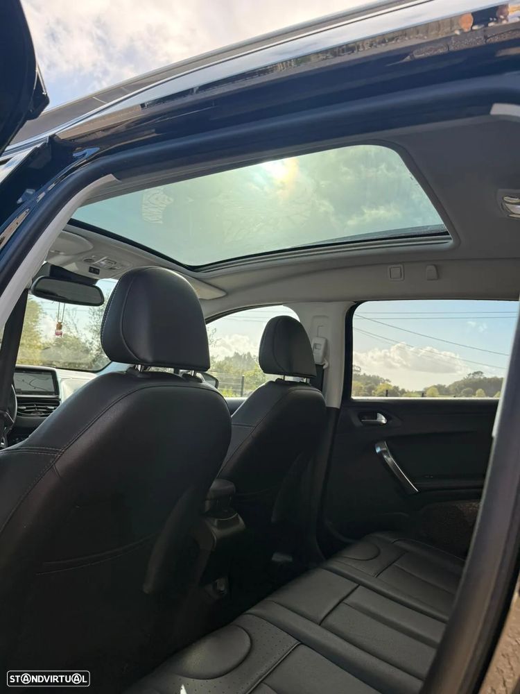 Peugeot 2008 1.2 PureTech GT Line - 9