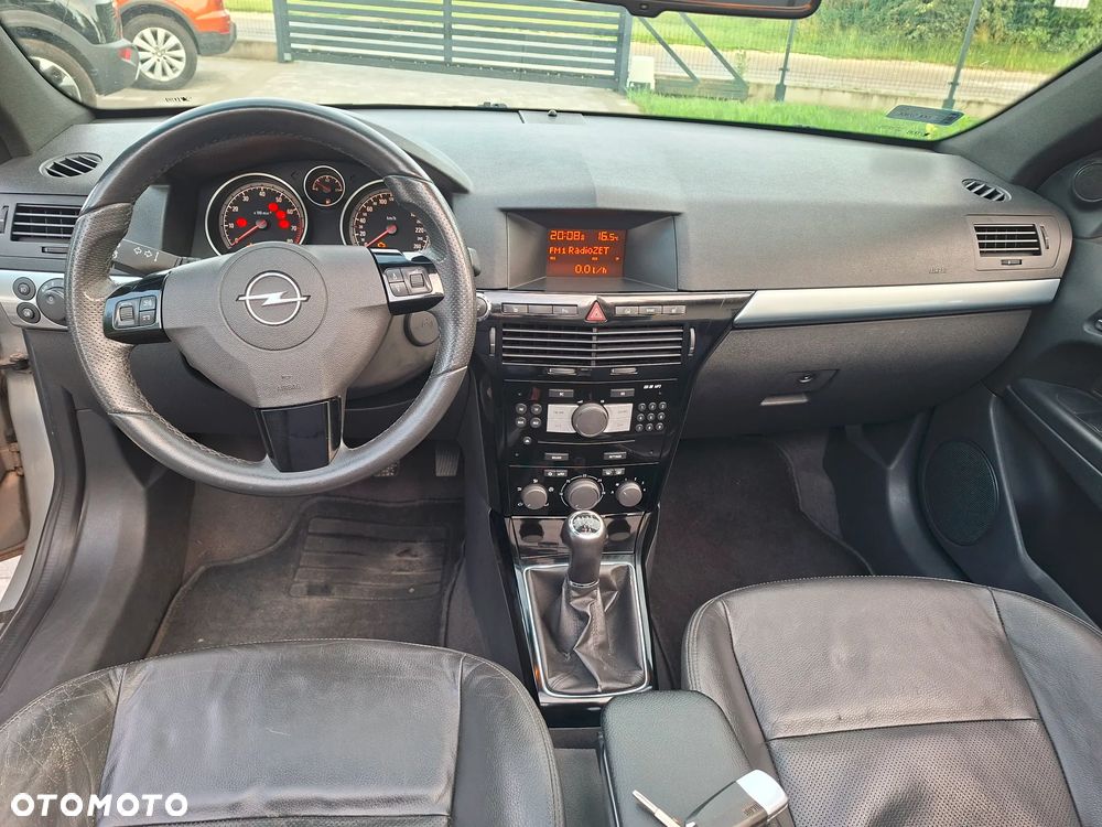 Opel Astra 1.8 Cosmo - 30
