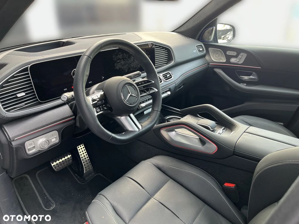 Mercedes-Benz GLS - 8