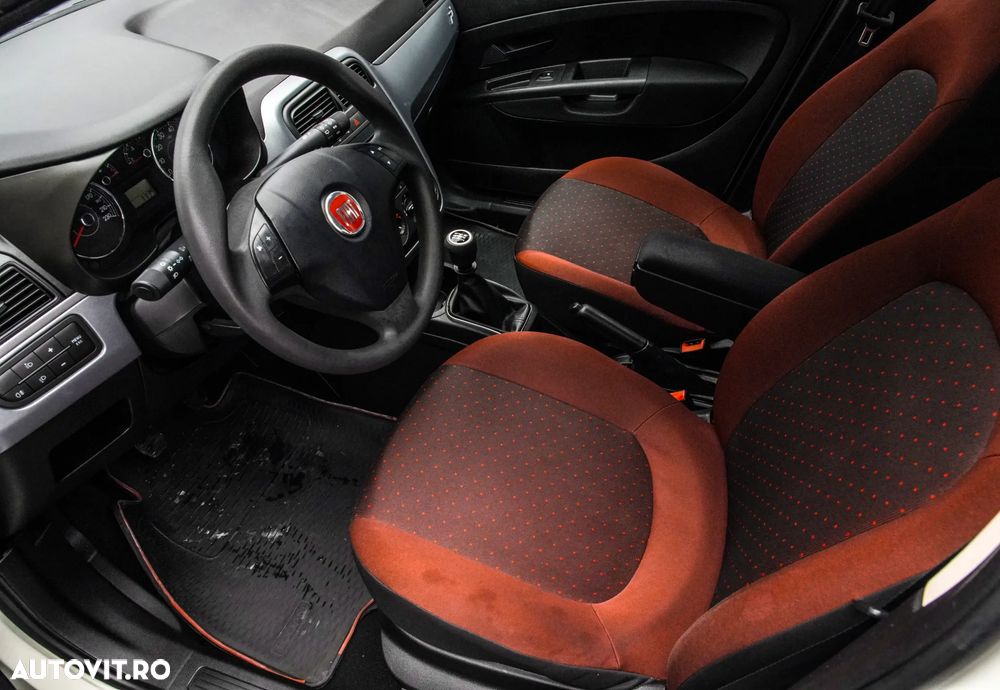 Fiat Punto 1.2 Classico - 10