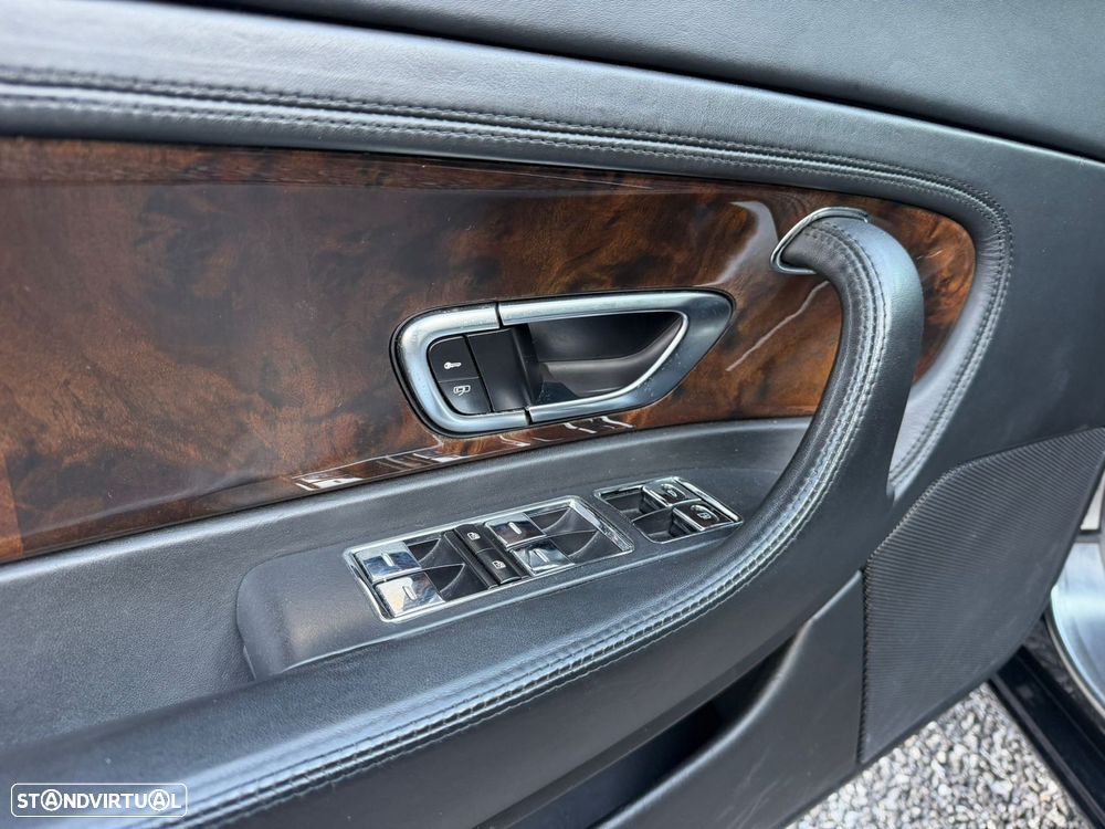 Bentley Continental GT - 35
