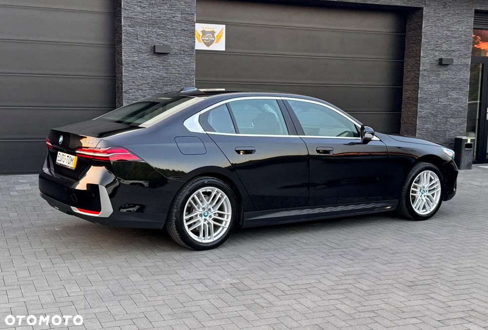 BMW Seria 5 530e - 7