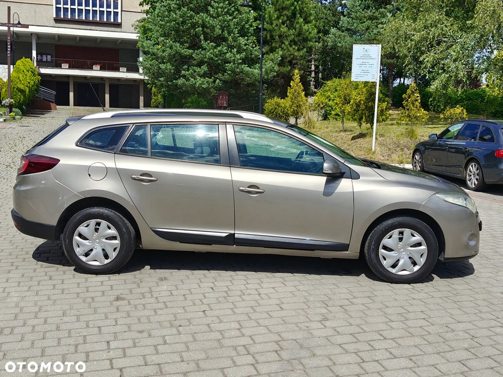 Renault Megane 1.5 dCi Dynamique - 5