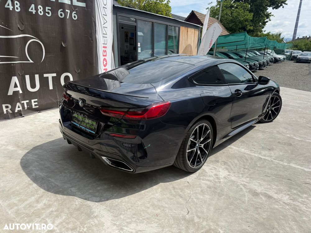 BMW Seria 8 - 21
