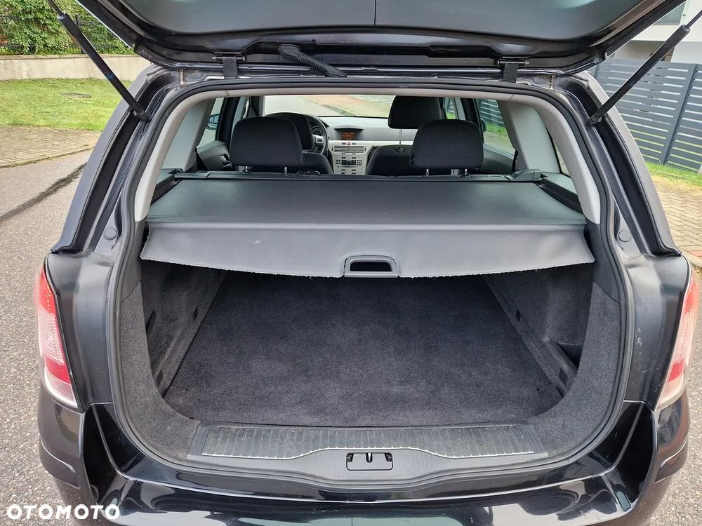 Opel Astra 1.6 Caravan Cosmo - 6