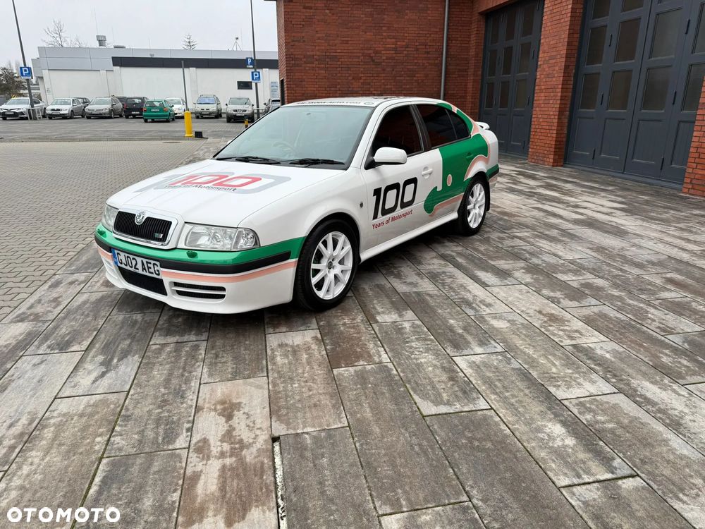 Skoda Octavia 1.8 T RS - 2