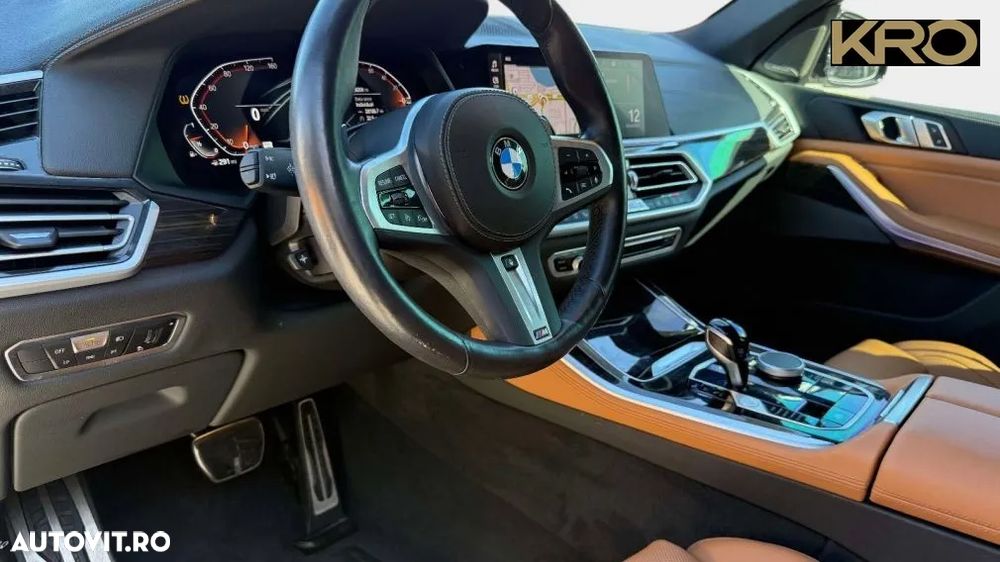 BMW X5 xDrive40i - 28