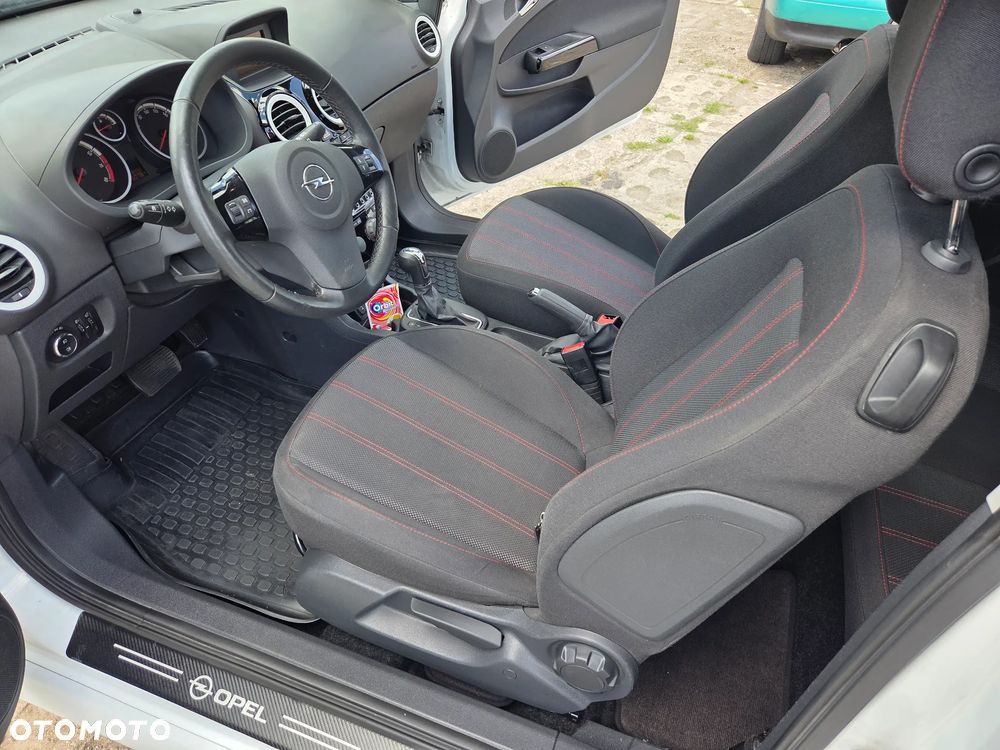 Opel Corsa - 20