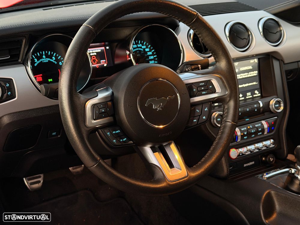 Ford Mustang 2.3i EcoBoost - 35