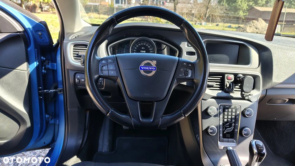 Volvo V40 D2 Kinetic - 11