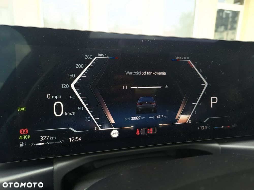 BMW Seria 3 320i Edition M Sport Shadow - 27