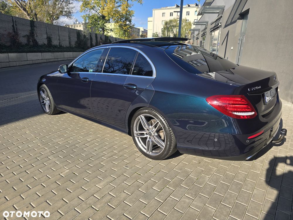 Mercedes-Benz Klasa E 220 d 4-Matic 9G-TRONIC - 7