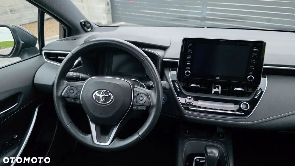 Toyota Corolla - 18