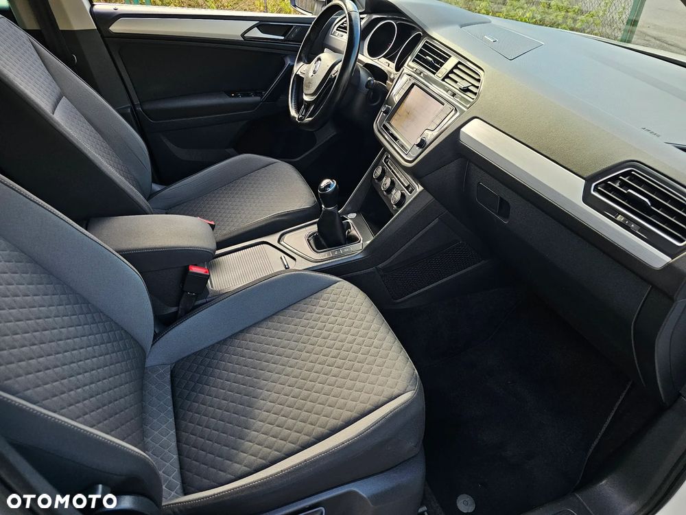 Volkswagen Tiguan 2.0 TDI BMT SCR Comfortline - 13