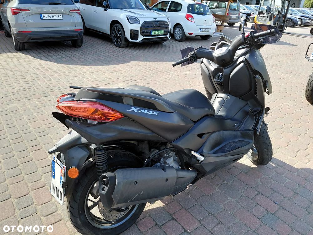 Yamaha X-max - 4
