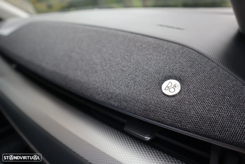 Ford Mustang Mach-E Alargada - 30