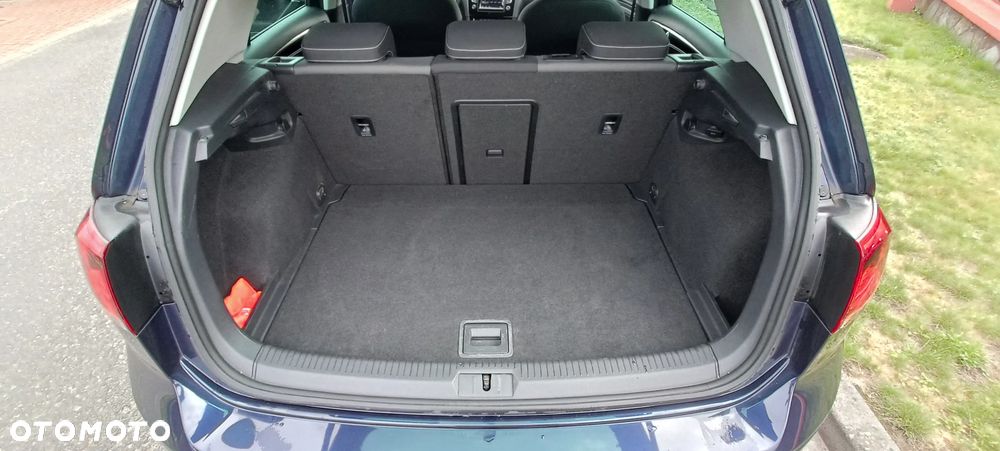 Volkswagen Golf - 13
