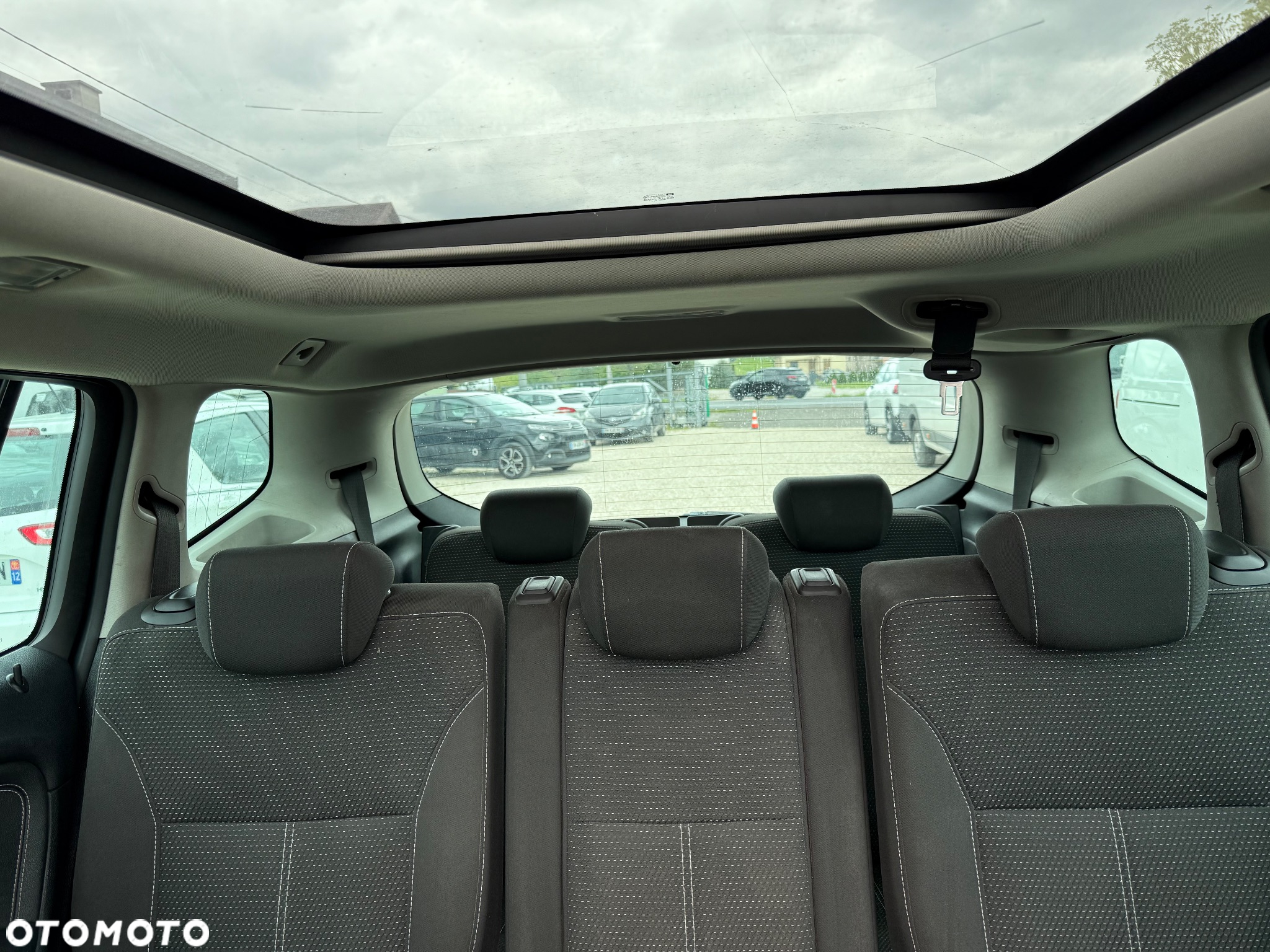 Opel Zafira - 15
