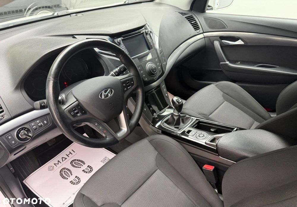 Hyundai i40 - 23