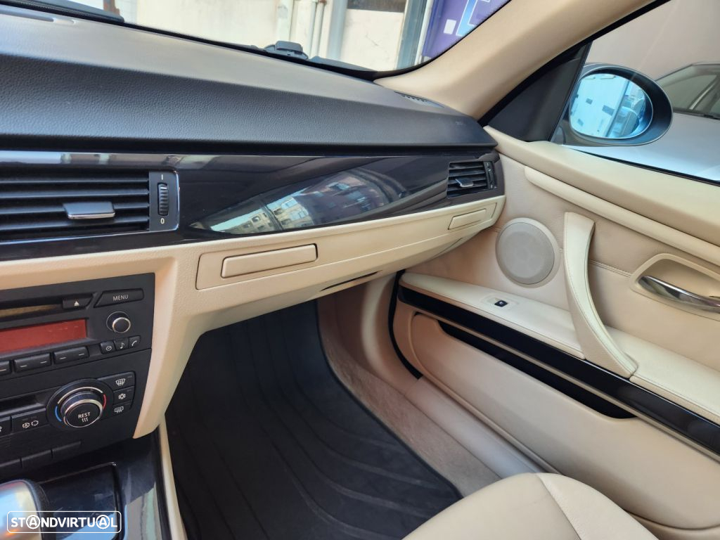 BMW 320 - 19