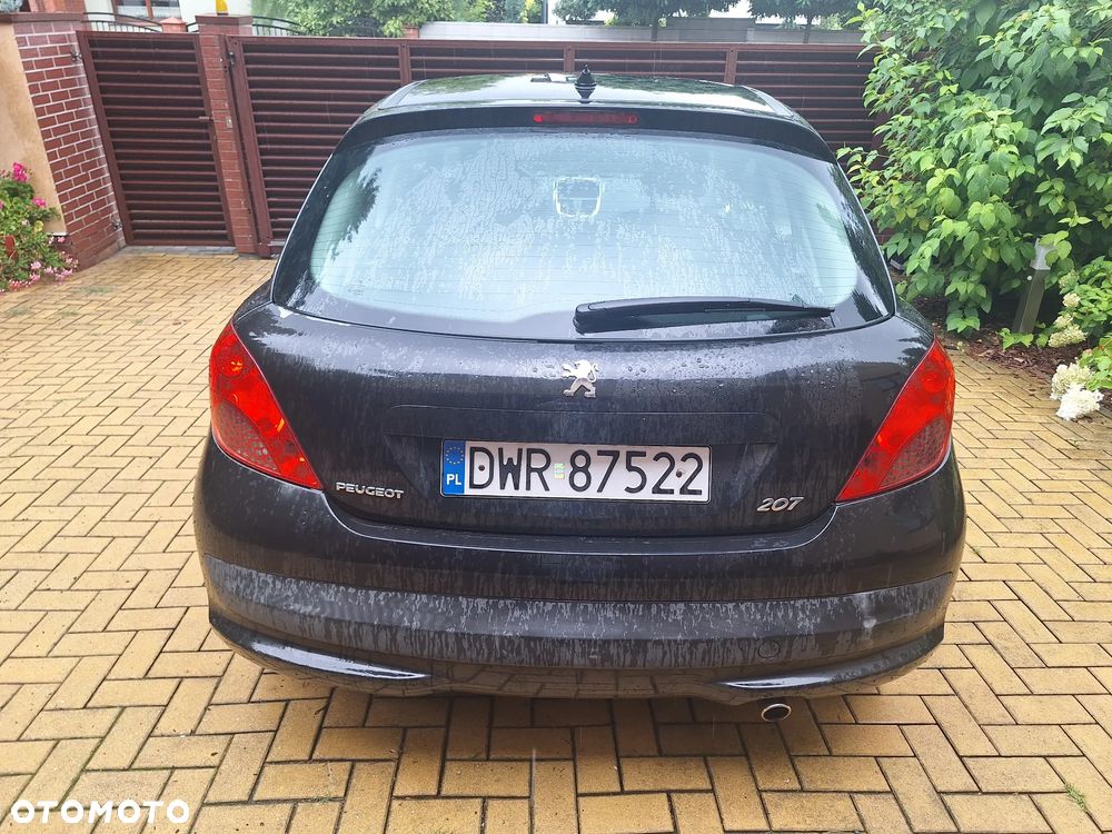 Peugeot 207 1.4 16V Trendy - 5