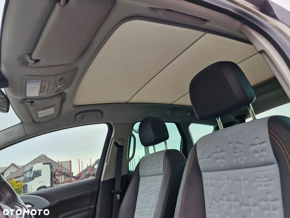 Volkswagen Golf 1.6 Edition - 29