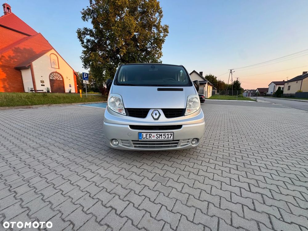 Renault Trafic L1H1 Passenger Lux - 10