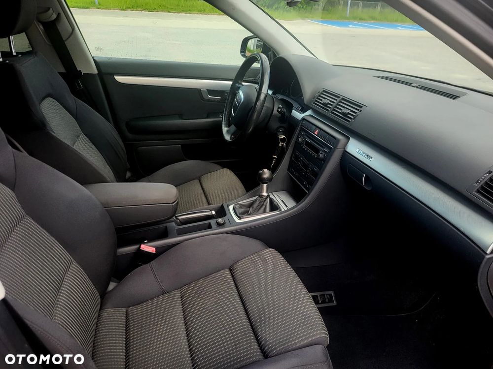 Audi A4 Avant 1.8 T quattro - 15