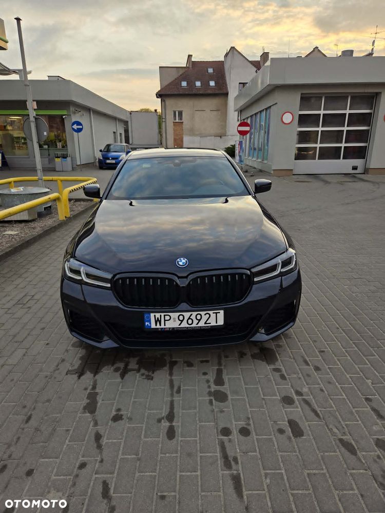BMW Seria 5 530e xDrive M Sport sport - 1